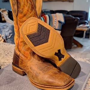 Ariat square toe boots